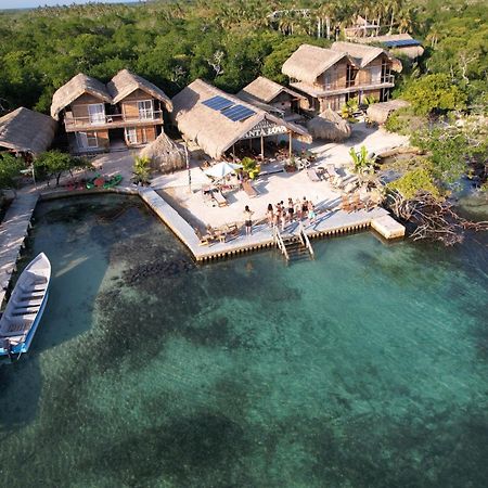 Santa Lova Eco-Hostel Isla Tintipan Tintipan Island ภายนอก รูปภาพ