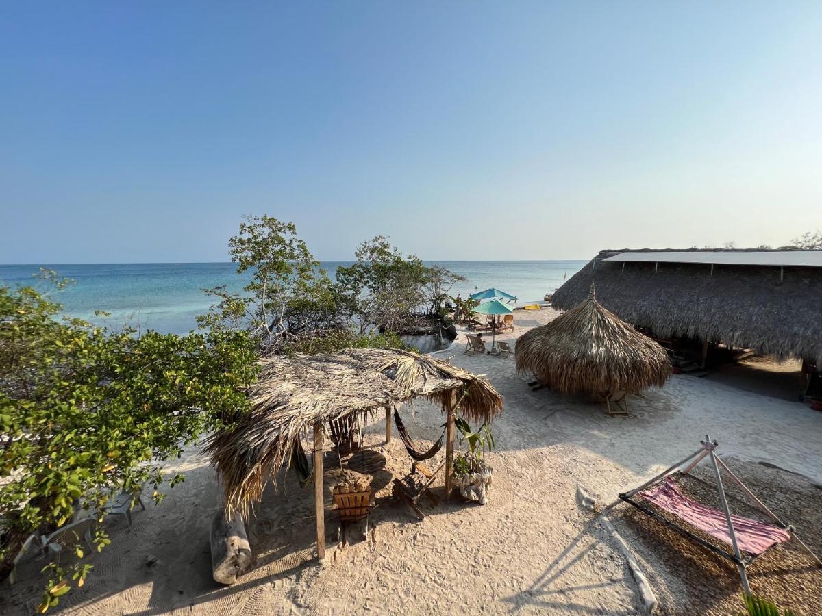 Santa Lova Eco-Hostel Isla Tintipan Tintipan Island ภายนอก รูปภาพ